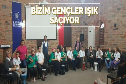 BİZİM GENÇLER IŞIK SAÇIYOR