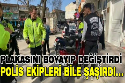 Plakasını boyayıp değiştirdi, polis ekipleri bile şaşırdı...