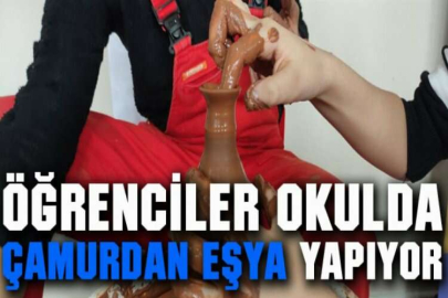 Öğrenciler okulda çamurdan eşya yapıyor