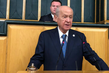 Bahçeli: Türkiye'ye yabancı postalların ayak basması diye bir şey yoktur