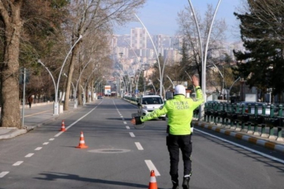 Ülke genelinde trafik denetimi yapıldı