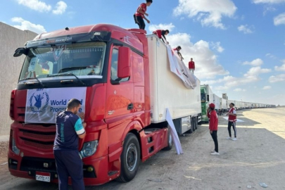 Refah Sınır Kapısı açıldı! Yardım TIR'ları sınır kapısında