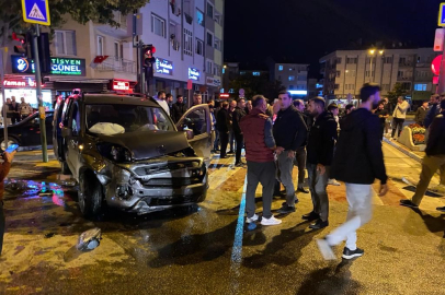 Bursa'da zincirleme kaza: Yaralılar var