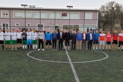 Kaymakamlık Futbol Turnuvası maçları o vuruşla başladı