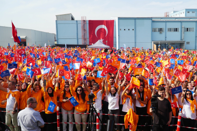 Türkiye hazır giyim ve konfeksiyon sektörü devinden  Cumhuriyetimizin 100. yılında coşkulu kutlama