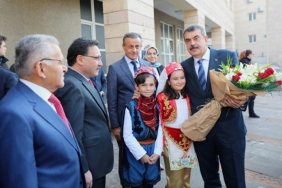 Milli Eğitim Bakanı Tekin'den Kayseri Valiliği'ne ziyaret