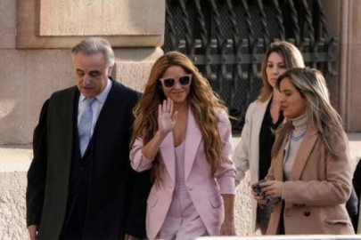 Shakira İspanya'da hakkındaki vergi kaçırma suçlamasını kabul etti