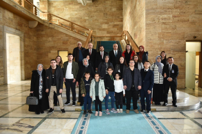 Engelli öğrenciler Ankara'nın misafirleri oldular! TBMM'de ağırlandılar