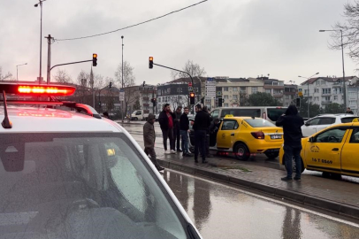 Vahşet olay!  Taksici boynundan bıçaklandı