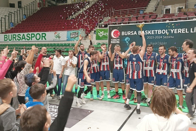 Basketbol büyük erkeklerde Bursa şampiyonu ''şampiyon çalışkan arılar'' oldu