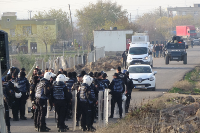 Kaleşnikoflu taşlı sopalı kavga: 9 yaralı