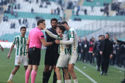 Bursaspor duyurdu! Çağatay Yılmaz kadro dışı