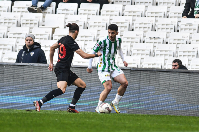 Bursaspor Kulübü’nden açıklama:  O maç pazartesi günü oynanacak