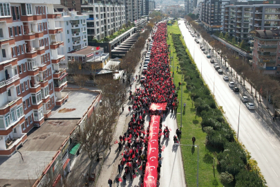 Bursalılar tek yürek oldu! Şehitler ve Filistin için yürüdüler