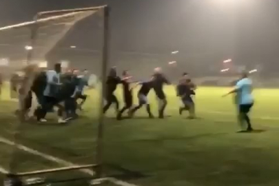 FUTBOL TURNUVASI BOKS MAÇINA DÖNDÜ...