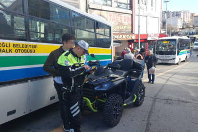 15 yaşındaki genç ATV ile trafiği birbirine kattı, 35 bin lira ceza yedi