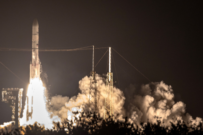 NASA, 50 yıl sonra ilk kez Ay'a iniyor