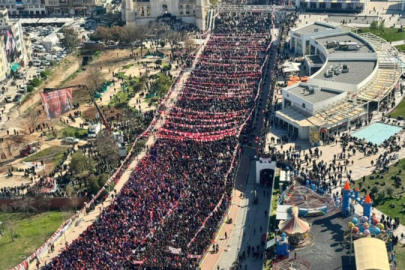 Yeniden Refah iktidara mı yürüyor?