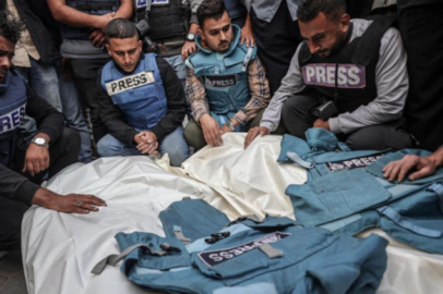 İsrail Ordusunun Gazze'deki Gazetecilere Yönelik Saldırısı Yaralanmalara Neden Oldu