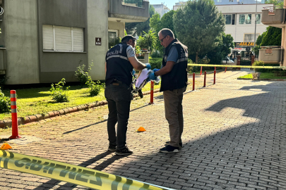 Emekli Polis Husumetli Olduğu Bina Görevlisini Ağır Yaraladı