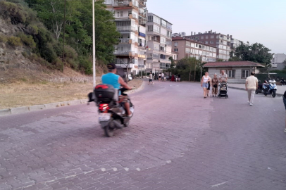 Yayaları Tehlikeye Atan Motosikletlilere Vatandaşın İsyanı!