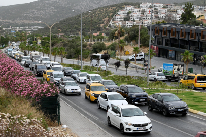 Kuşadası Yerli Turist Akınına Uğradı