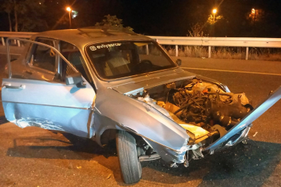 Polis Takibinden Kaçan Sürücü Kaza Yaptı, Olay Yerinden Kaçtı