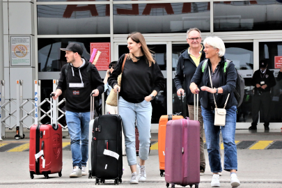 Antalya Havalimanı'nda Yeni Rekor Kırıldı