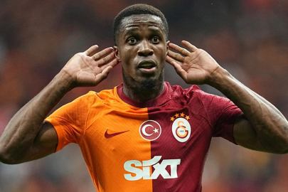 Wilfried Zaha Galatasaray'dan Ayrılıyor!