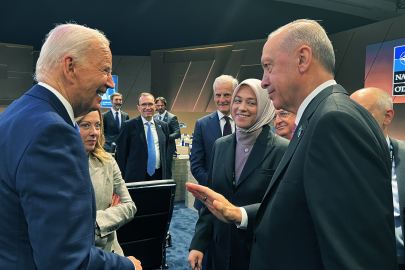 Cumhurbaşkanı Erdoğan İle Joe Biden'ın Ayaküstü Sohbeti...