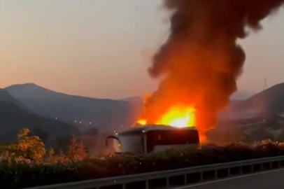 Vali Demirtaş Gemlik'teki Askeri Veteriner Okuluna Gitti