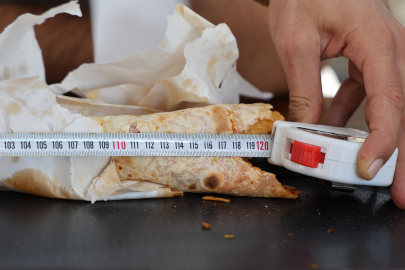 1,5 Metrelik Döner Yarışması: Sergen Cingöz'ün İmkansızı Başarma Mücadelesi!