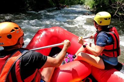 Rafting Yapan Dağcıların Heyecan Dolu Anları...