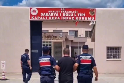 145 suç kaydı vardı, eski eşinin evinde yakalandı!