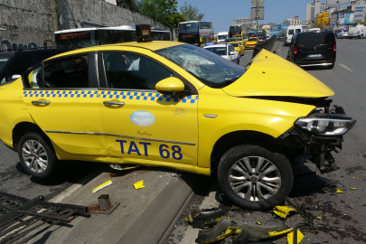 İstanbul'da Ticari Taksinin Freni Patladı