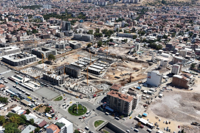 Deprem bölgesi ayağa kaldırılıyor