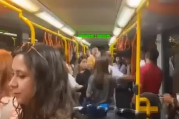 Metroda Tartışma Çıktı