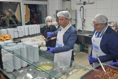 CHP Genel Başkanı Özgür Özel Kent Lokantası Açılışında