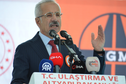 Uraloğlu: “1915 Çanakkale Köprüsü devamındaki otoyolu Güney Kore'yle birlikte yapmak istiyoruz”