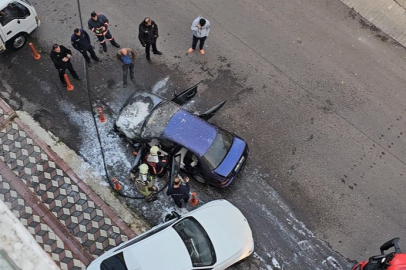 Ankara'da Otomobil Alev Alev Yandı