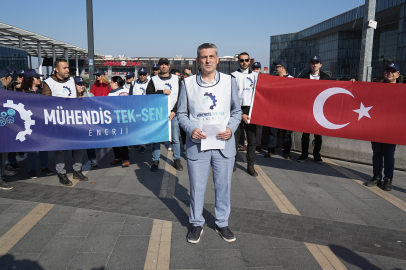 Mühendis ve Teknik Hizmet Sınıfı Çalışanları Haklarını Savunuyor