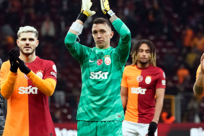 Muslera Galatasaray'dan Ayrılacak Mı? İşte Verdiği Karar...