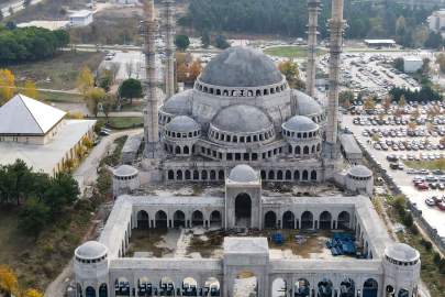 BUÜ'deki Camii ve Külliye İnşaatı Hayırsever Bağışlarıyla Devam Ediyor