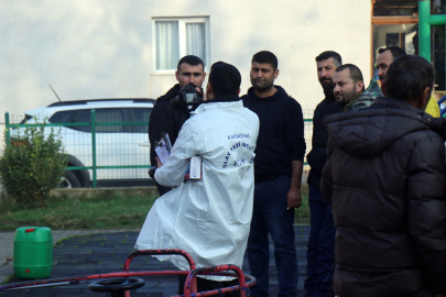 Cinayet Mi Yoksa İntihar Mı ? Çocuk Parkında Ölü Bulundu