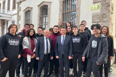 Erkan Aydın, Bursa Erkek Lisesi'ni ziyaret etti!