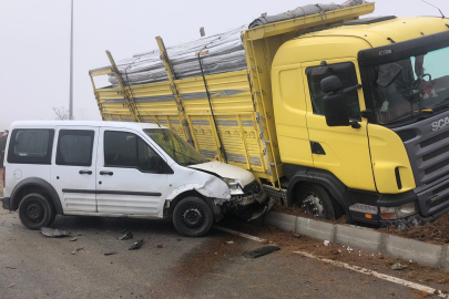 Elazığ'da Feci Kaza: 13 Araç Çarpıştı, 7 Yaralı