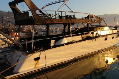 Alanya’da Lüks Teknede Yangın