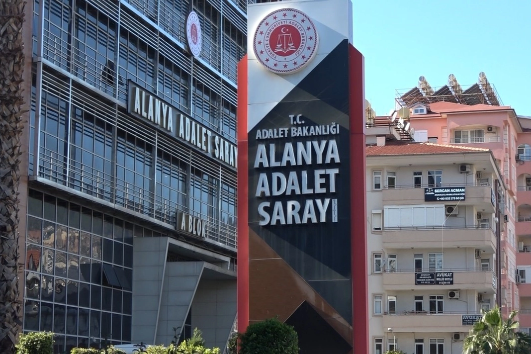 Alanya'da alacak verecek cinayetinin şüphelileri tutuklandı